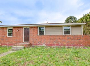 1401 Algona Rd #23, Chesapeake, VA 23324