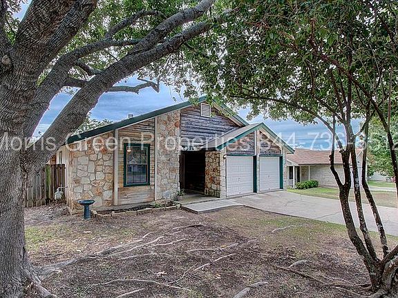 2nd image of 2316 Lasso Dr