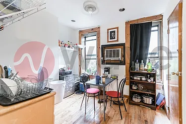 Rented by Wave Real Estate Group
