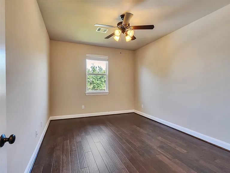 5342 Tyler Park Ln — Photo 44