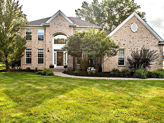 4th image of 411 Regatta Dr