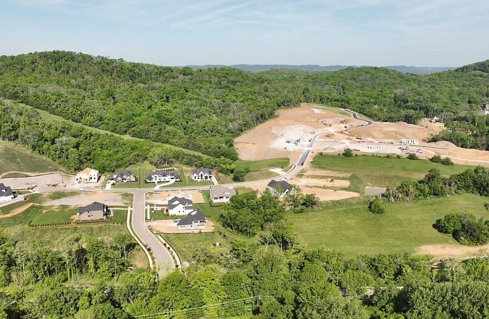 2nd image of 1708 Wisdom Dr