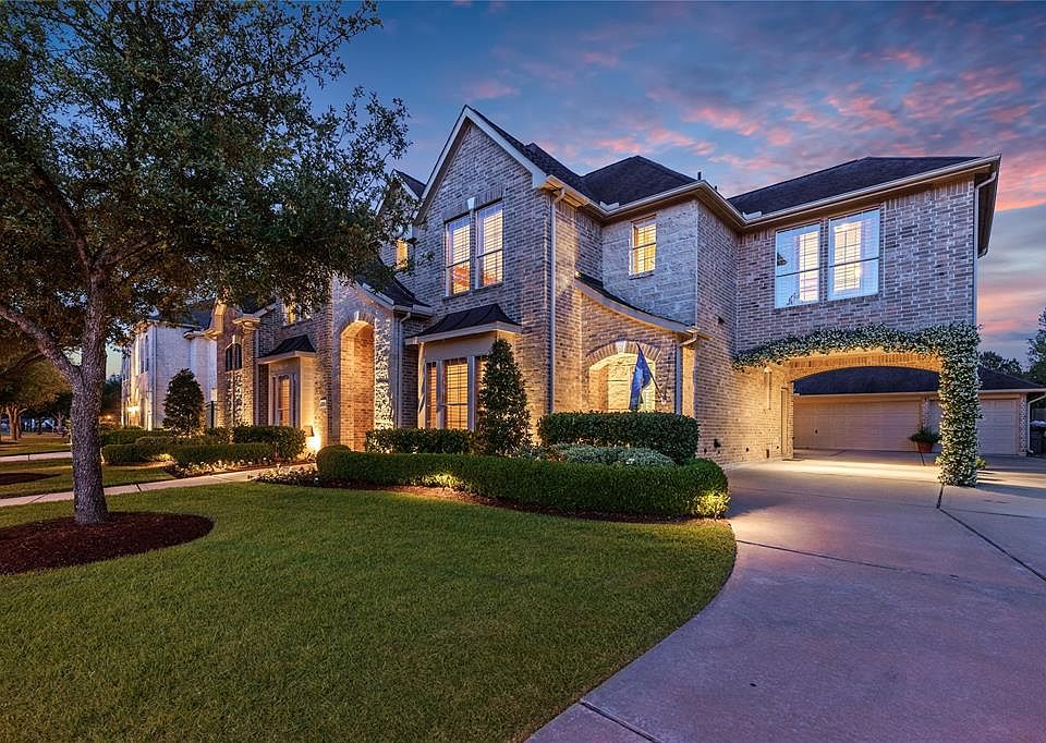 1st image of 7511 Courtney Manor Ln