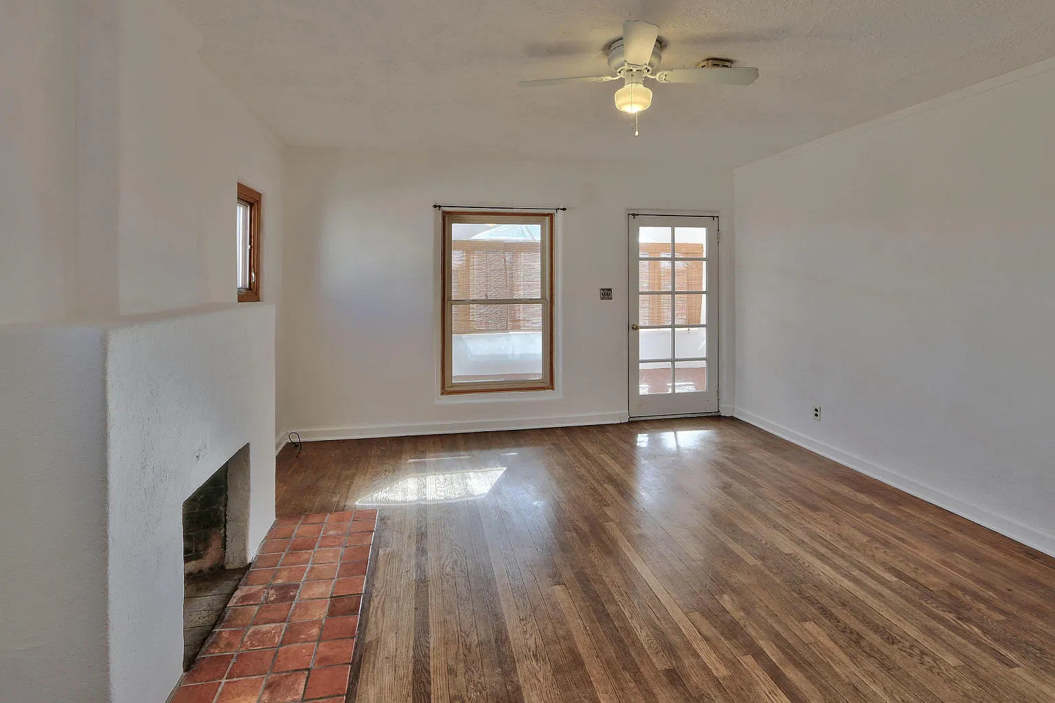 2111 Lead Avenue SE — Photo 4