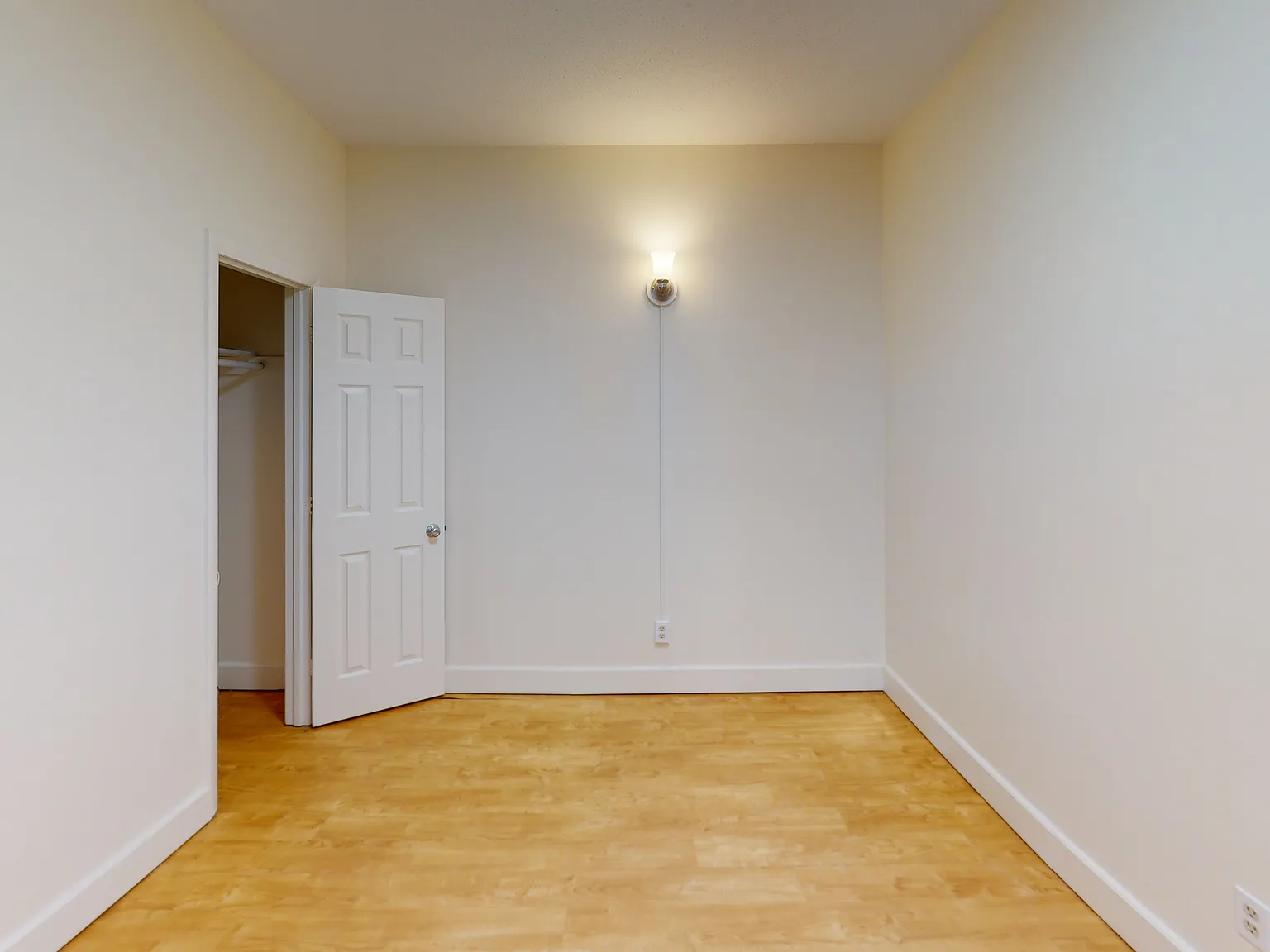 1 bed, 411 sqft, $1,450 — Photo 3