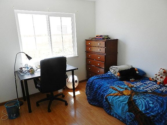 3rd image of 27414 Sycamore Dr