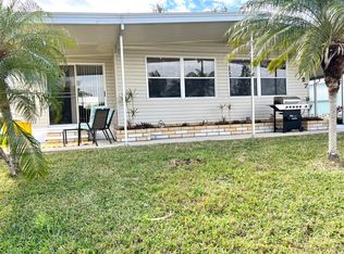 7527 Queens Way, Ellenton, FL 34222