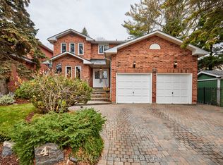 4 Camor Ct, Toronto, ON M1C4V5