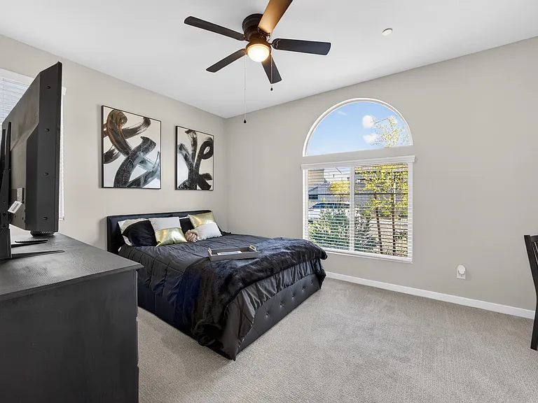 10255 Vonbulin Ave — Photo 13