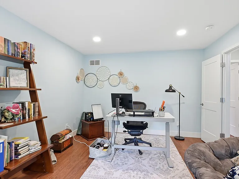 18 Northwick Ct — Photo 14