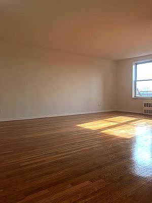 2nd image of 189-14 Crocheron Ave #509