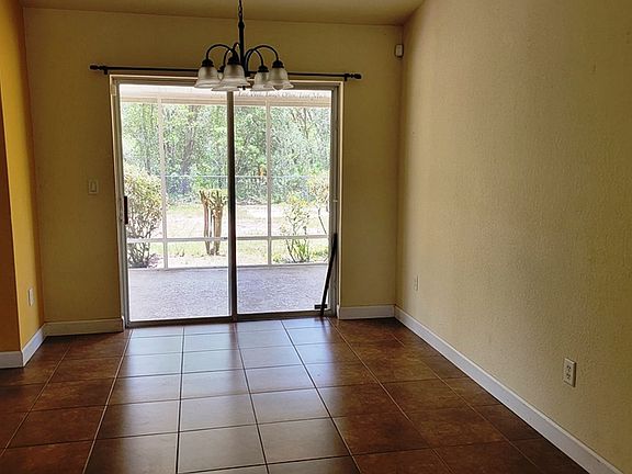3rd image of 1317 W Hampshire Blvd