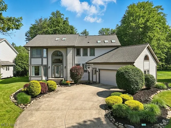 31355 Arthur Rd, Solon, OH 44139