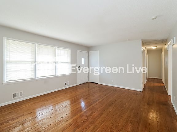 3rd image of 15207 E 43rd Pl S