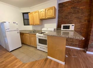 57 Leroy St #8R, New York, NY 10014