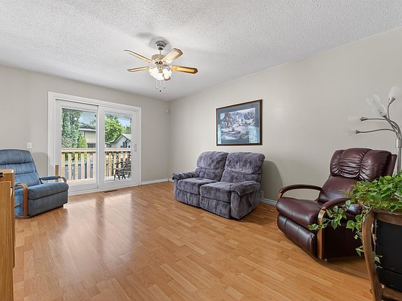 4th image of 256 Woodbridge Way