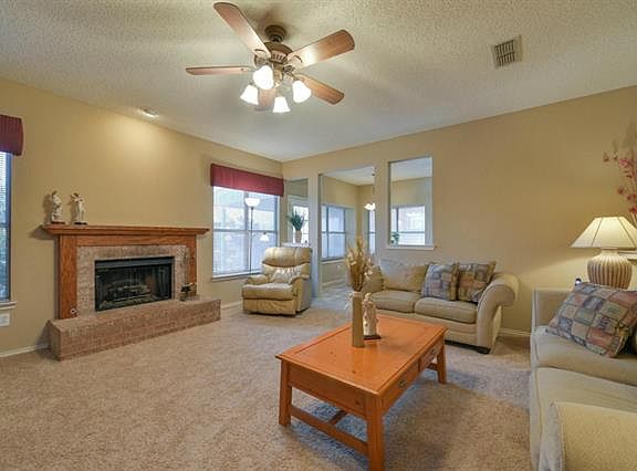 5th image of 4803 Osage Ct