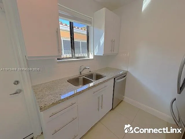 3400 Le Jeune Rd — Photo 5