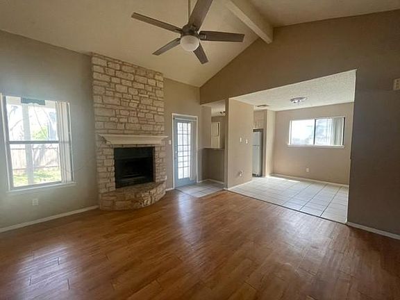 3rd image of 12819 Hymeadow Dr Unit B