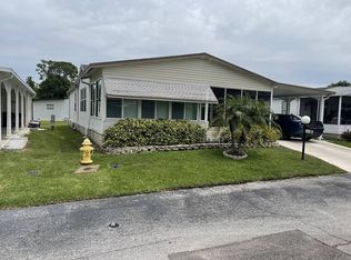 385 Plantation Landings Dr, Haines City, FL 33844