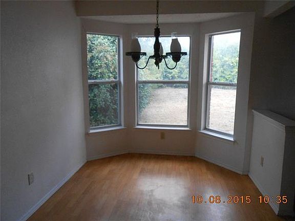 4th image of 5020 Flat Creek Dr