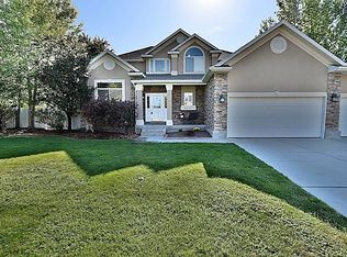 6527 S Ivory Cir, West Jordan, UT 84129