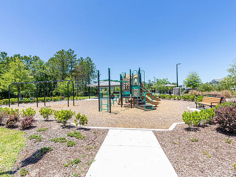 13019 Holsinger Blvd — Photo 53