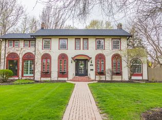 824 Howard St, Wheaton, IL 60187