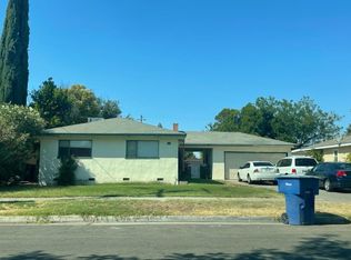 3273 E Simpson Ave, Fresno, CA 93703