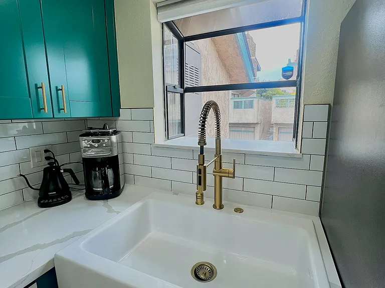 4572 W Point Loma Blvd — Photo 8