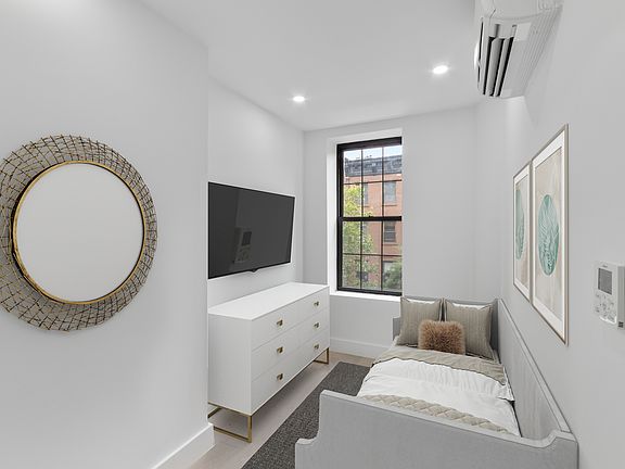 3rd image of 47 Saint Marks Pl #4E