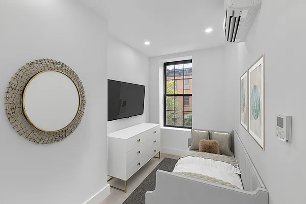 Rented by Platinum Properties | media 4