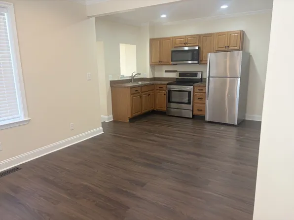 700 W 26th St, Wilmington, DE 19802