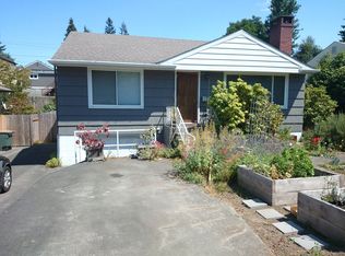 4032 50th Ave SW, Seattle, WA 98116