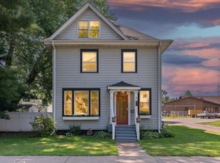 232 E 1st St, New Richmond, WI 54017