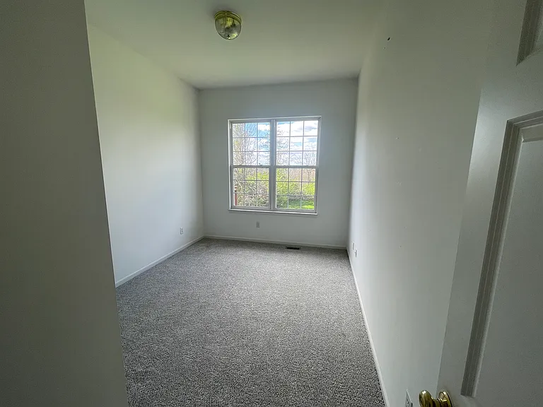 3234 Chamberlain Cir — Photo 23