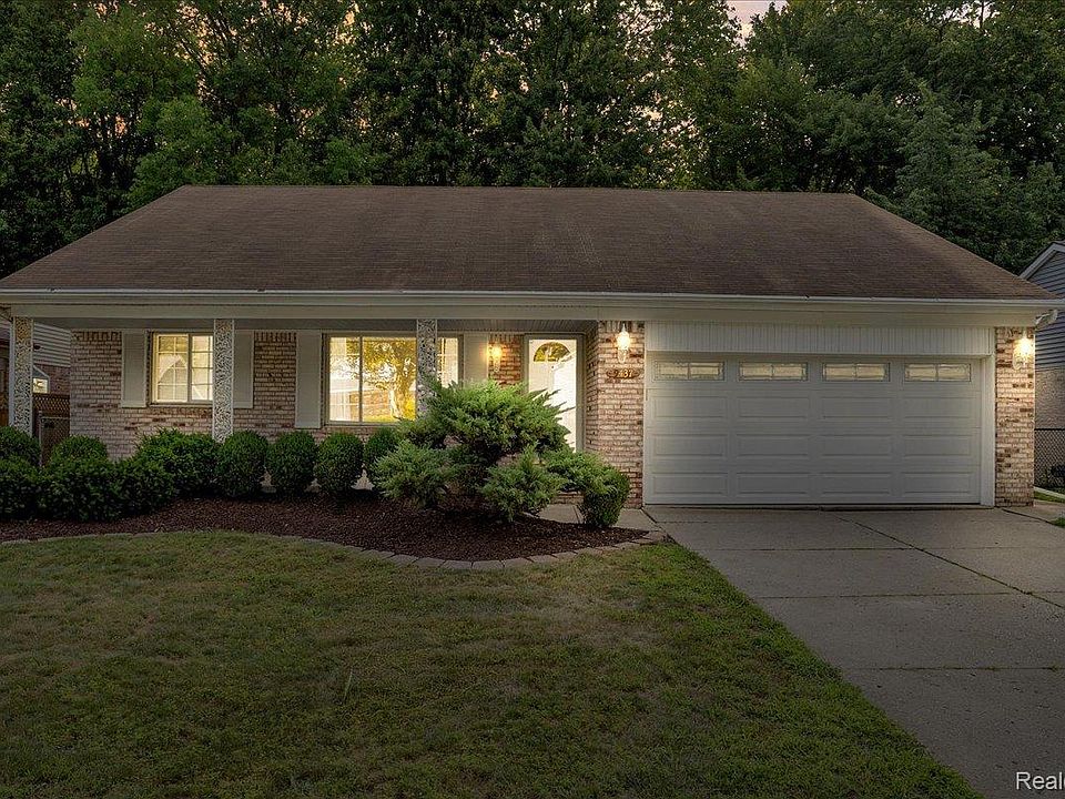 1st image of 9437 Continental Dr