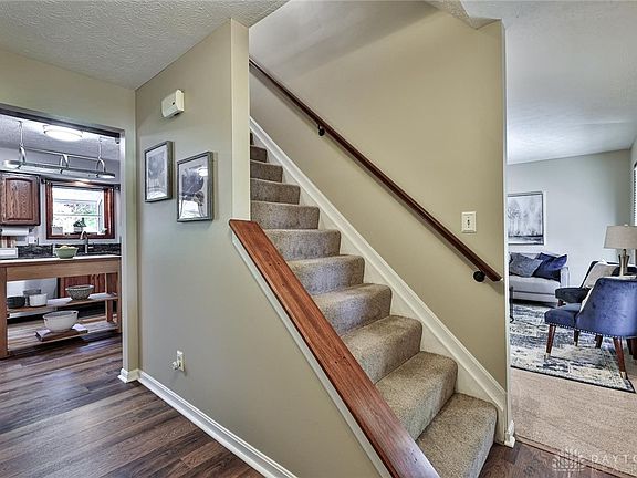 5th image of 6173 Huckleberry Ln
