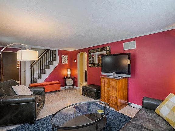 3rd image of 7813 Madison Ave