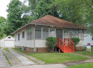 641 S Constantine St, Three Rivers, MI 49093