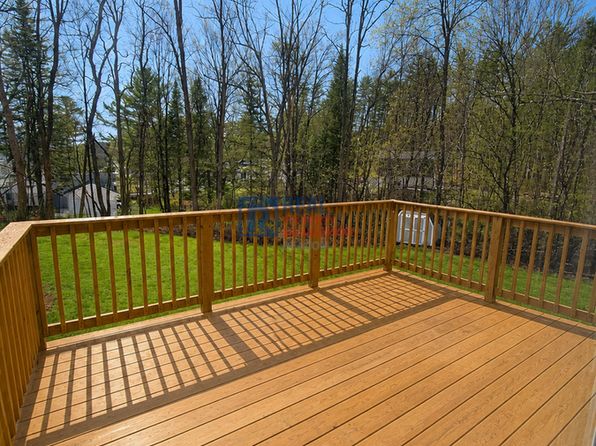 11 Pleasant St #2