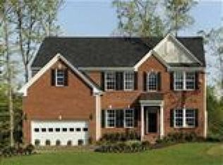 2421 Muirwood Rd, Avon, OH 44011