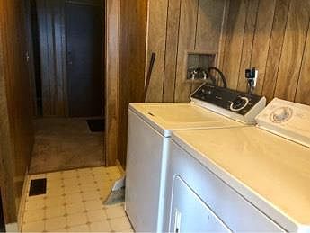 5th image of 2833 Moss Hollow Dr #2833