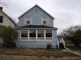 719 N 7th Ave, Iron River, MI 49935