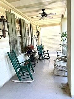 2nd image of 4818 Carondelet St