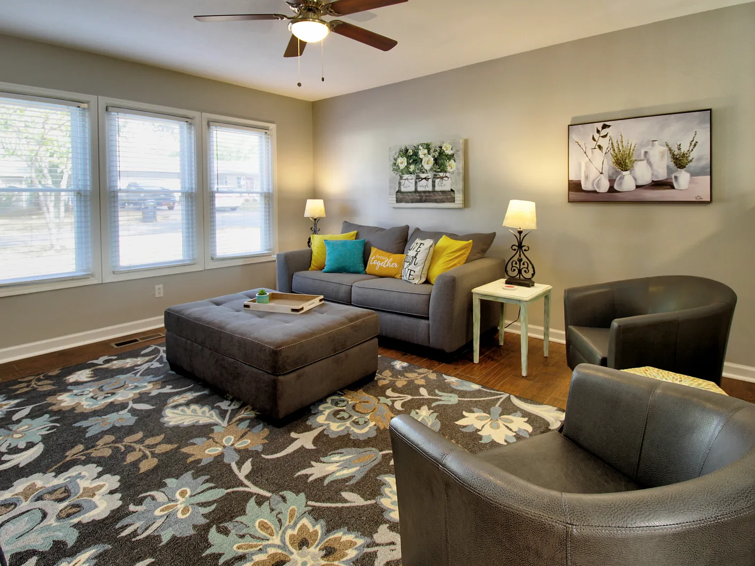 3 bed, 1.5 bath, 1100 sqft, $1,850 — Photo 2