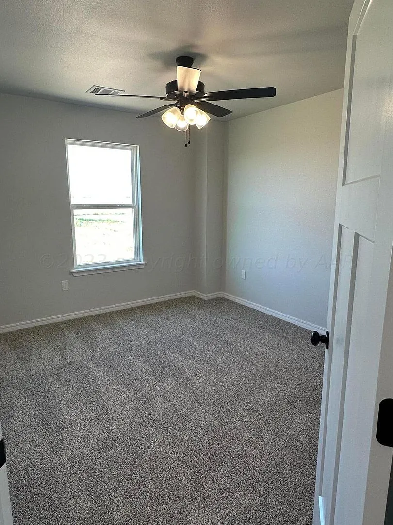 14100 Daisy Drive — Photo 2
