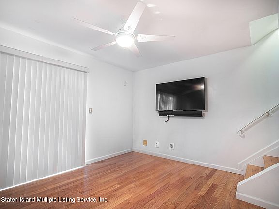 4th image of 295 Skyline Dr #H
