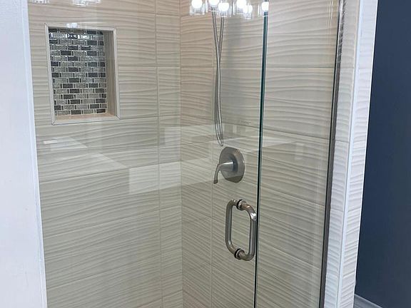 5th image of 4938 Rioja Ln #4938