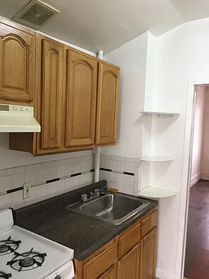 Rented by Coldwell Banker Reliable Real Estate | media 32